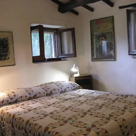 Idylle Auf Dem Huegel Ueber Dem Trasimeno Tuoro sul Trasimeno